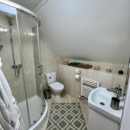 אורחן червона гора *