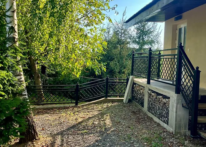 Fogadó червона гора